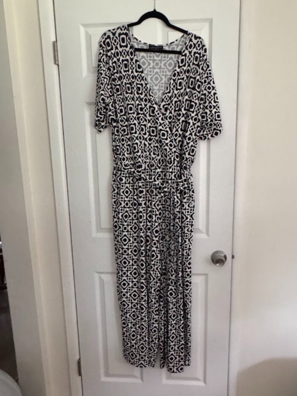 Lane Bryant Navy & White Jumpsuit – Size 18/20